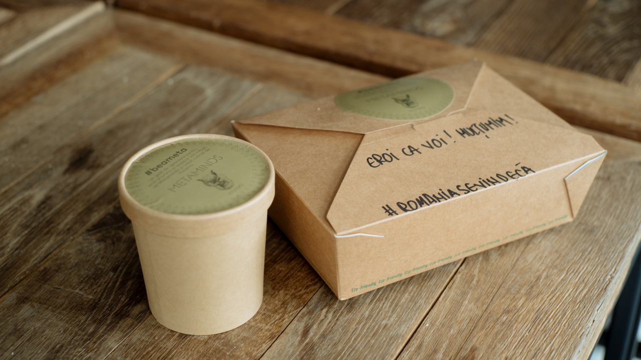 Meniuri de prânz gratuite pentru polițiști și echipajele SMURD