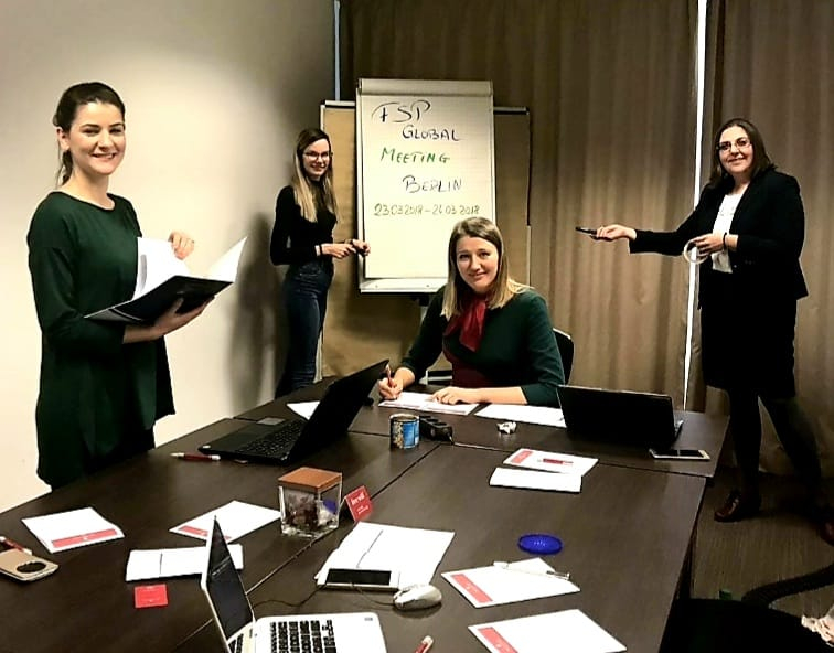 Pandemia aduce în România un nou job: Directorul de Fericire din companii