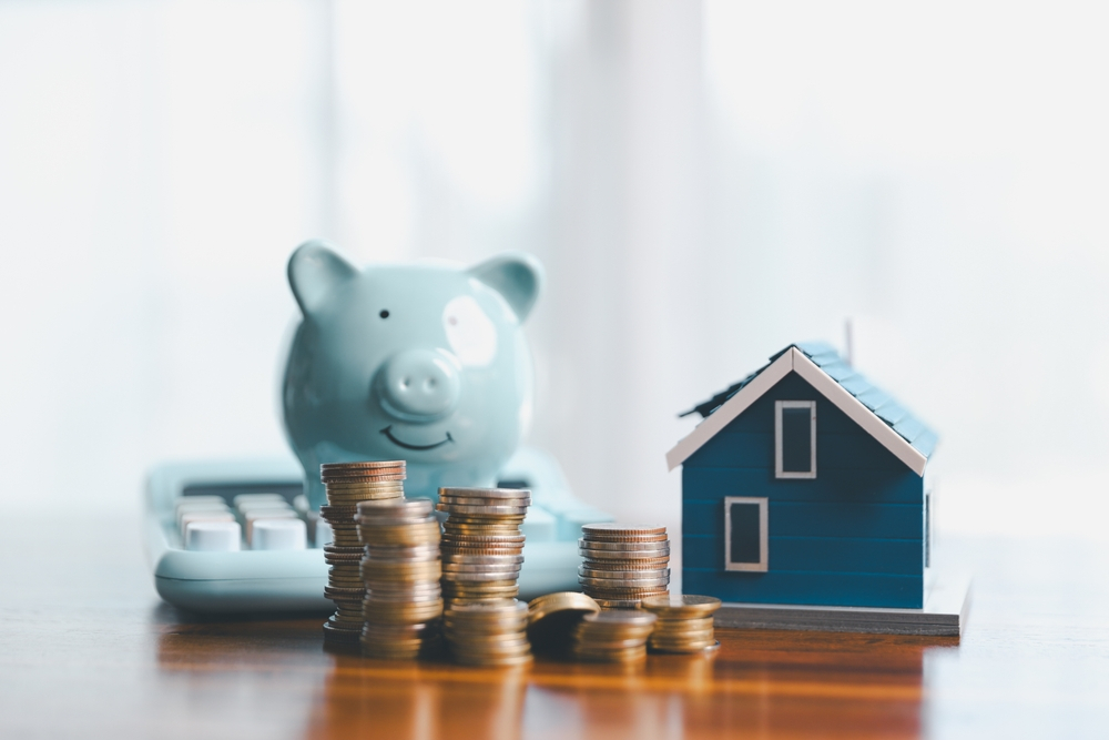 7 din 10 români vorbesc despre bani și își planifică lunar bugetul