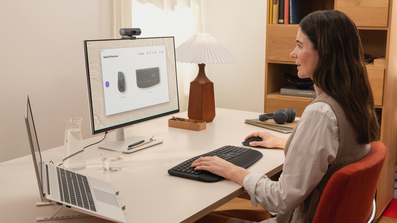 Logitech lansează Signature Comfort Plus, prima gamă cu mouse cu pernuță pentru palmă