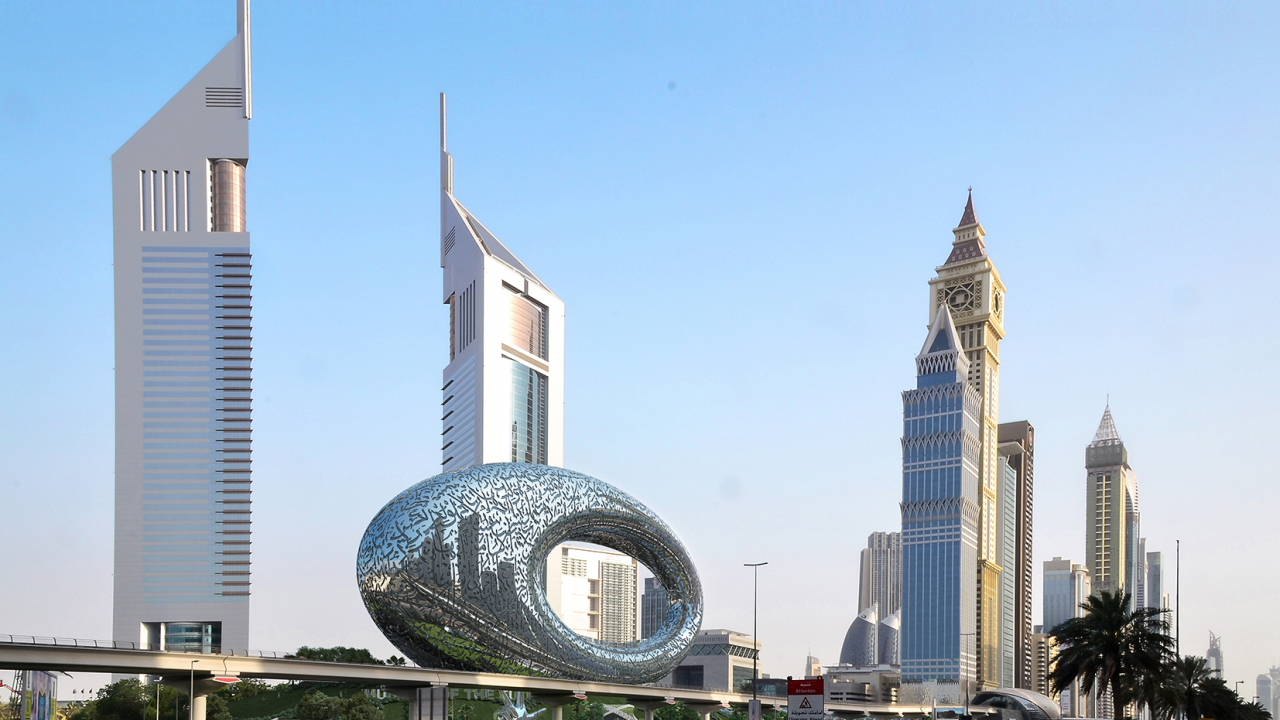 Șeicii din Dubai finanțează startup-uri care digitalizează turismul