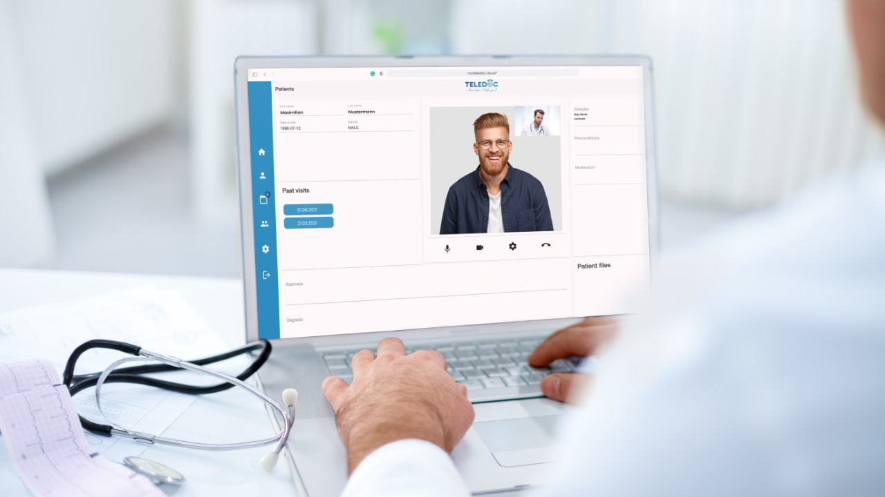 TeleDoc oferă 5.000 de abonamente gratuite de telemedicină românilor