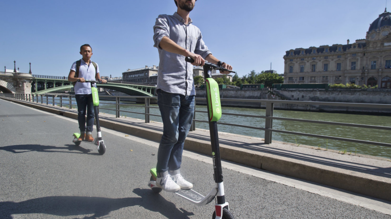 Trotinetele Lime, lansare în București. Parteneriat cu Primăria