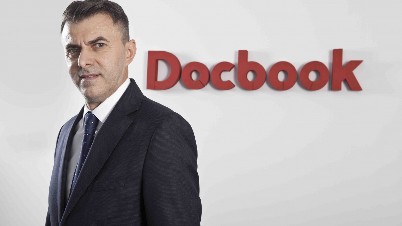 Un minut și un mil. de euro - dezvoltarea aplicației românești DocBook