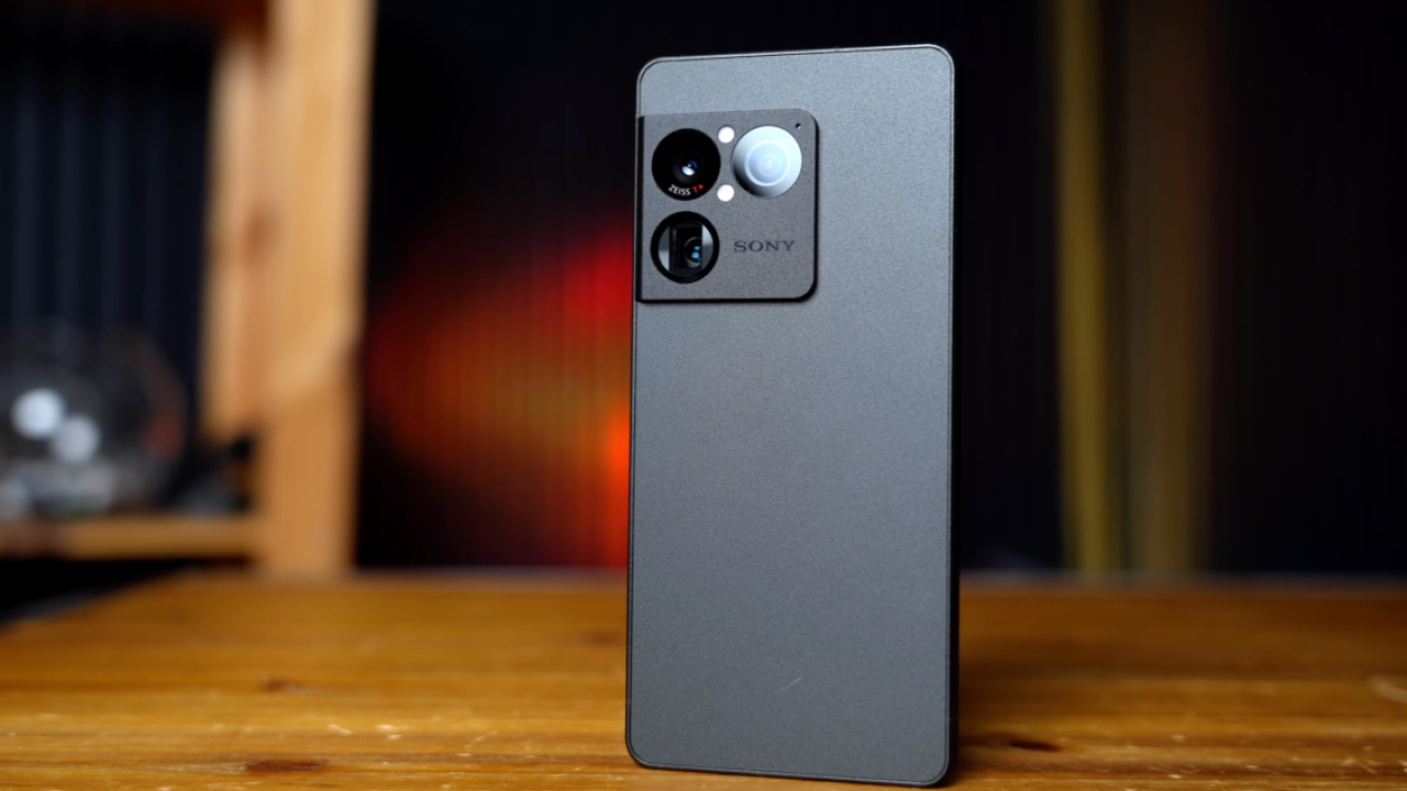 Sony Xperia 1 VIII pare că se vinde bine în Europa, dar seria Xperia 5 nu va fi reluată