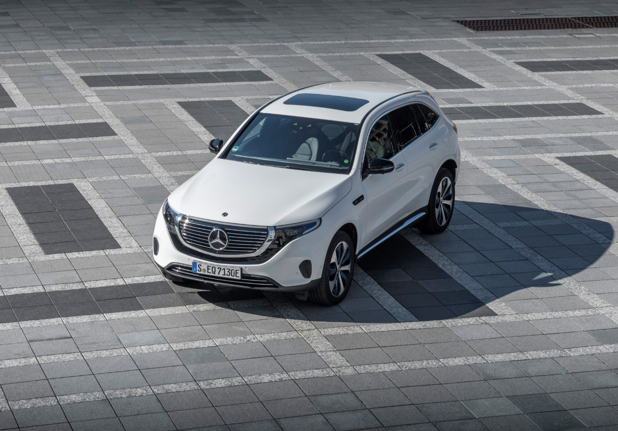 Primul SUV Mercedes-Benz electric poate fi cumpărat prin Rabla Plus