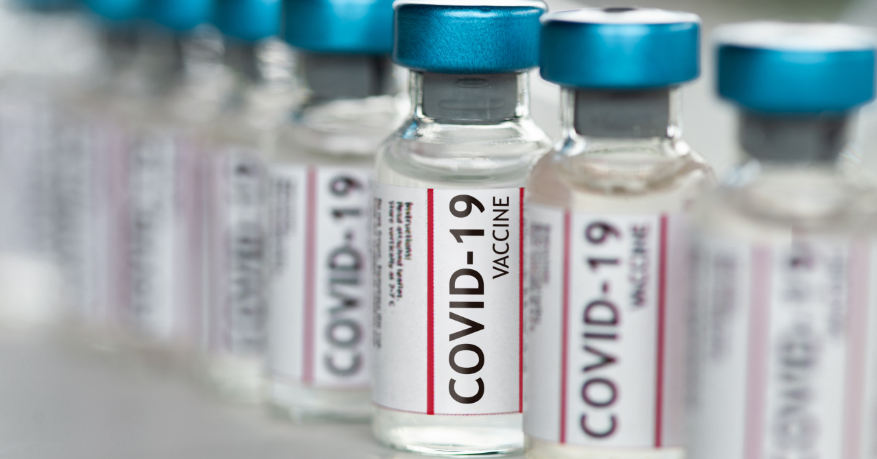 Vaccinare Covid-19: curse gratuite cu taxiul înspre centrele din mai multe orașe