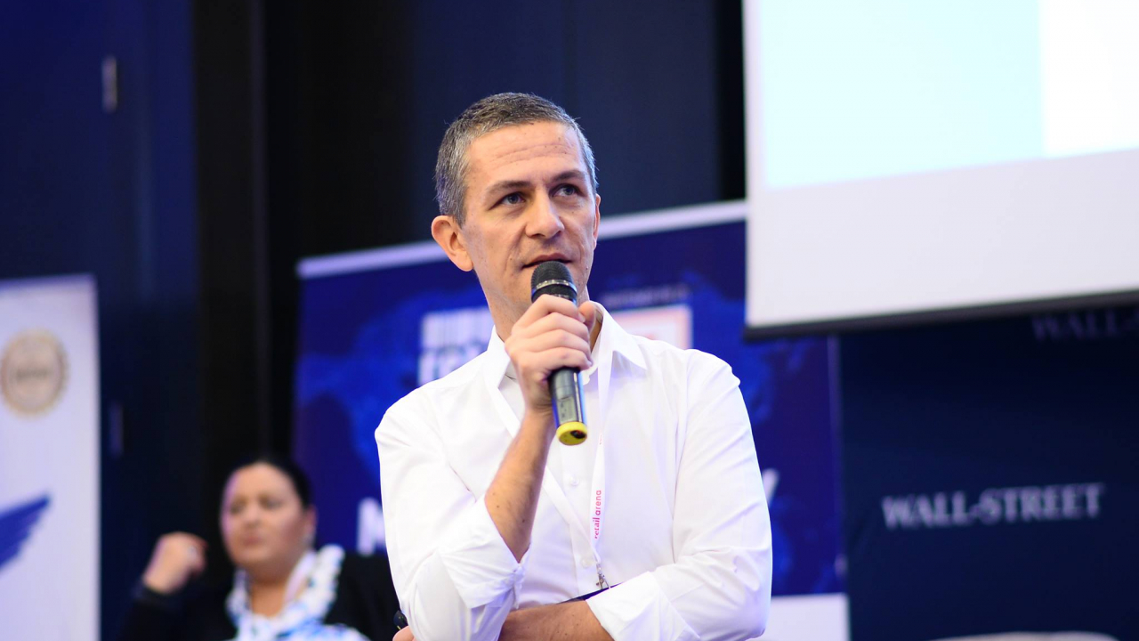 Magazinele online pot fi mai populare ca motoarele de căutare