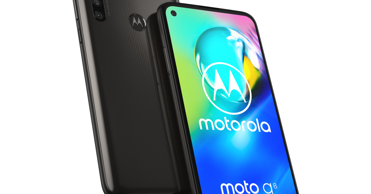 Smartphone ieftin și bun: Motorola G8 Power, disponibil în România