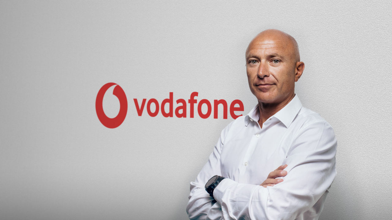 Vodafone cumpără Telekom România. Digi România va prealua o parte din active