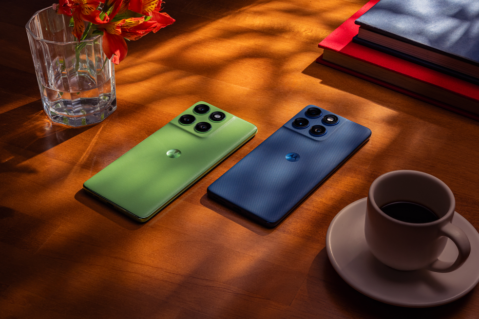 Moto edge 60 pro și moto edge 60, disponibile în România: cu ce vin nou