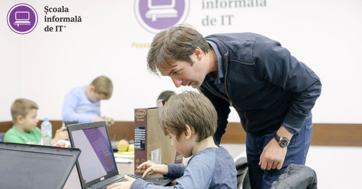 Peste 300 de echipamente IT au fost dăruite copiilor de la țară