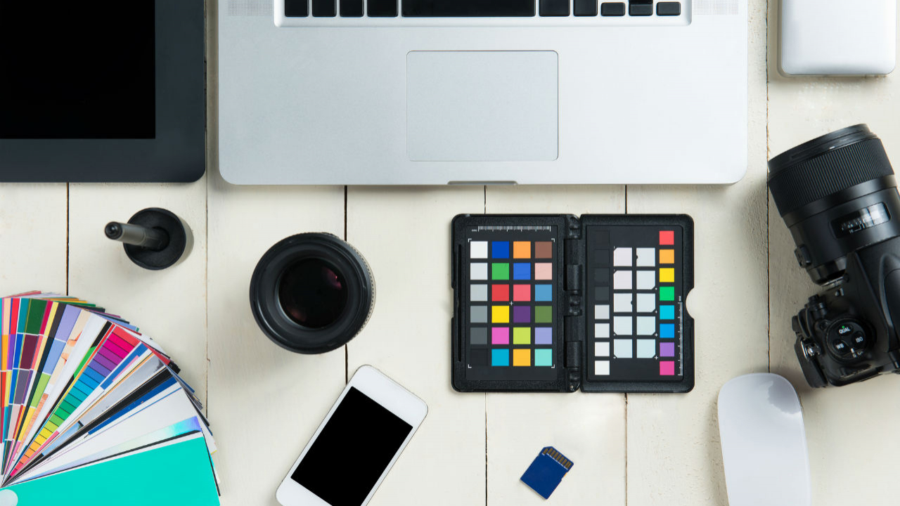 Curs online de Photoshop pentru creativul din tine, la 60 de lei