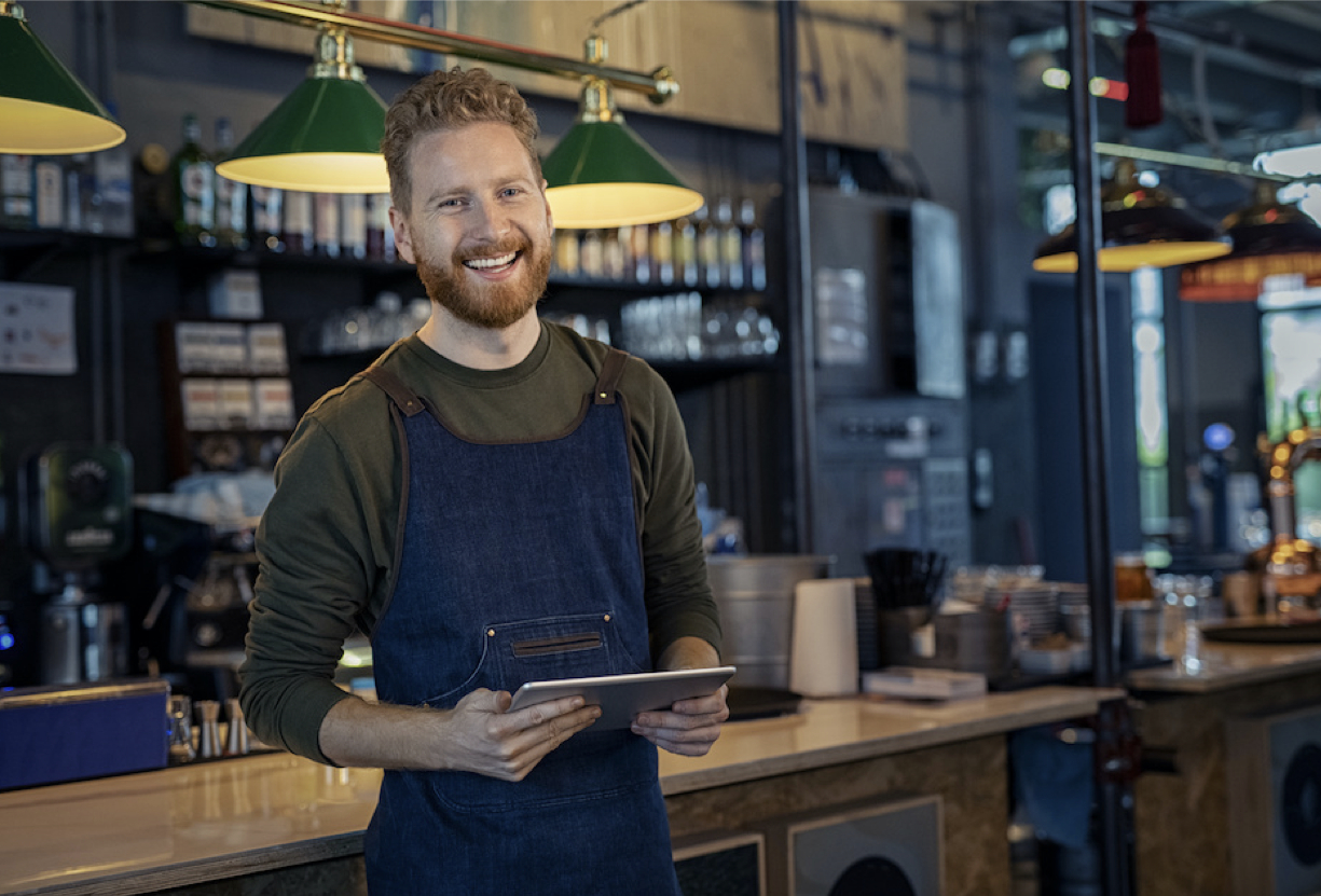 De la paporniță la mouse: românii se mută în masă cu cumpărăturile pe internet