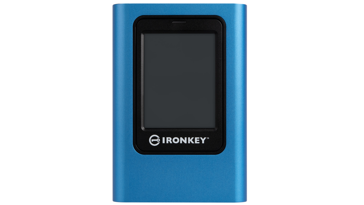 SSD-ul cu ecran touch și criptare hardware ca să ții data în siguranță