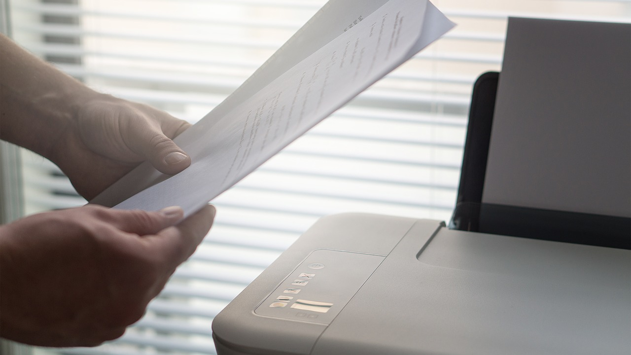 Reducerile lunii mai: imprimante compacte pentru micii antreprenori