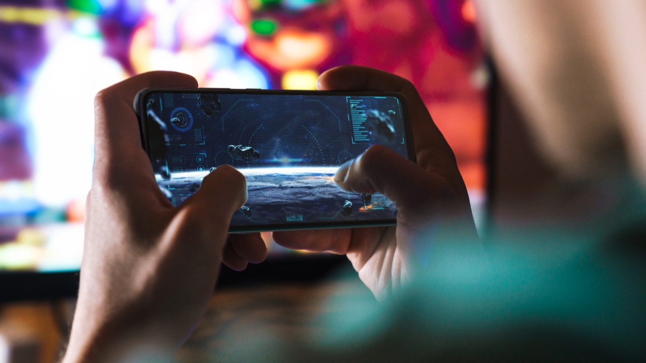 Motorola anunță noi telefoane ieftine și bune: Moto G9 Power și Moto G 5G