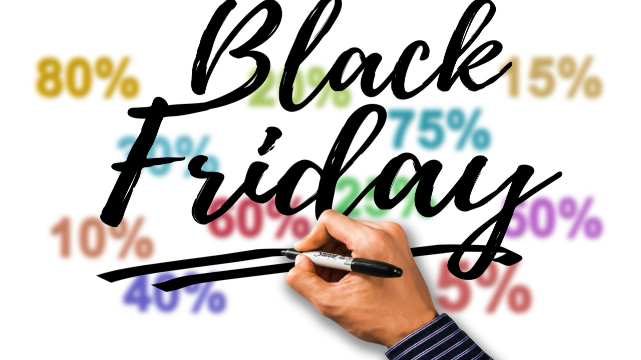 Black Friday 2019: când începe și ce plănuiesc să cumpere românii