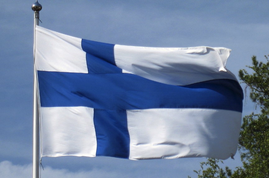 Locuri de muncă inovatoare în companiile finlandeze și sfaturi pentru românii care doresc să aplice