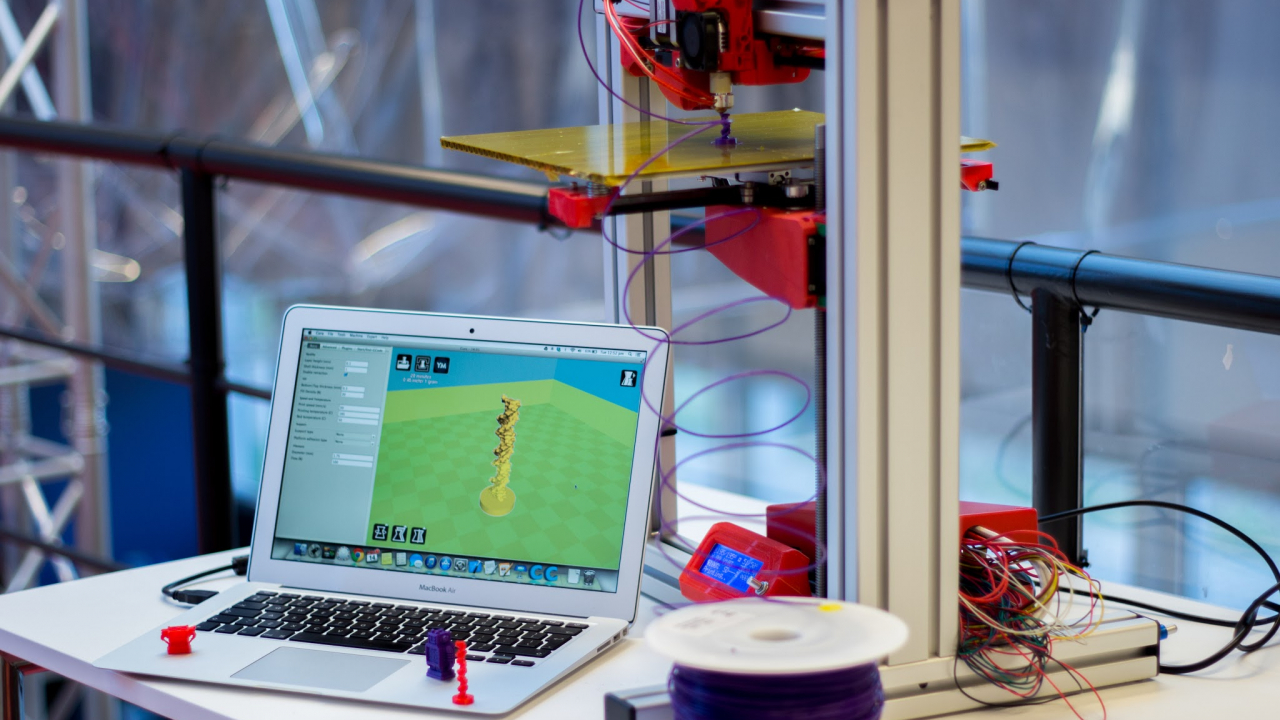 HP oferă soluții de imprimare 3D în lupta împotriva COVID-19