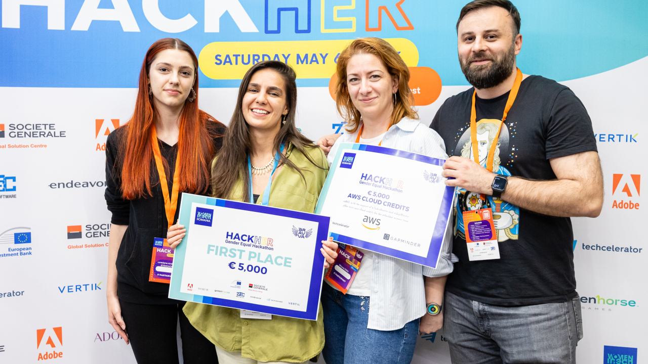 Primele câștigătoare ale hackathonului HackHER - aplicația de design interior