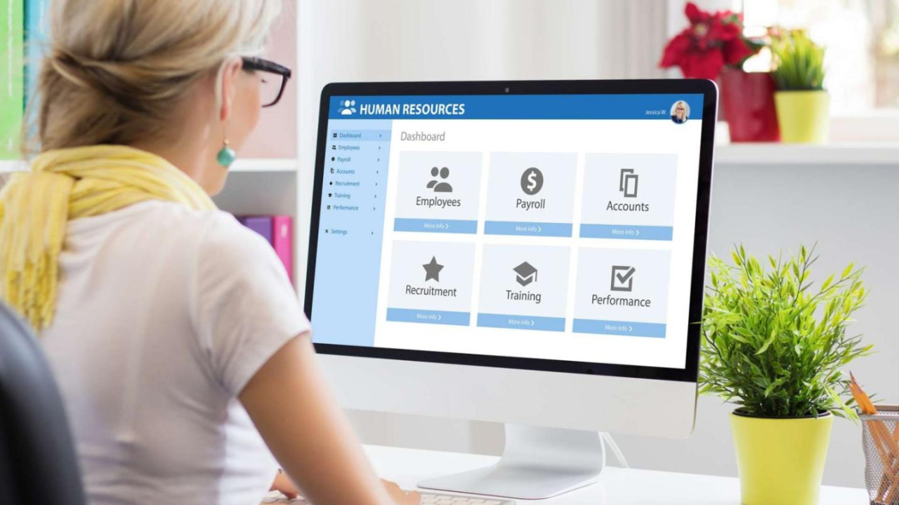 Ce este un program de salarizare? 5 întrebări și răspunsuri despre avantajele unui soft de salarii