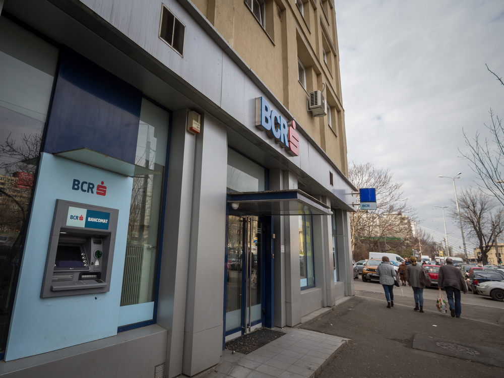 BCR lansează card de credit pentru microîntreprinderi. Limită de 80.000 de lei