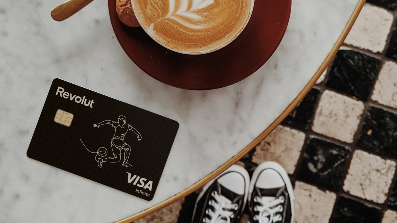 Black Friday: reducerea ideală pentru români ar fi de cel puțin 30% din preț