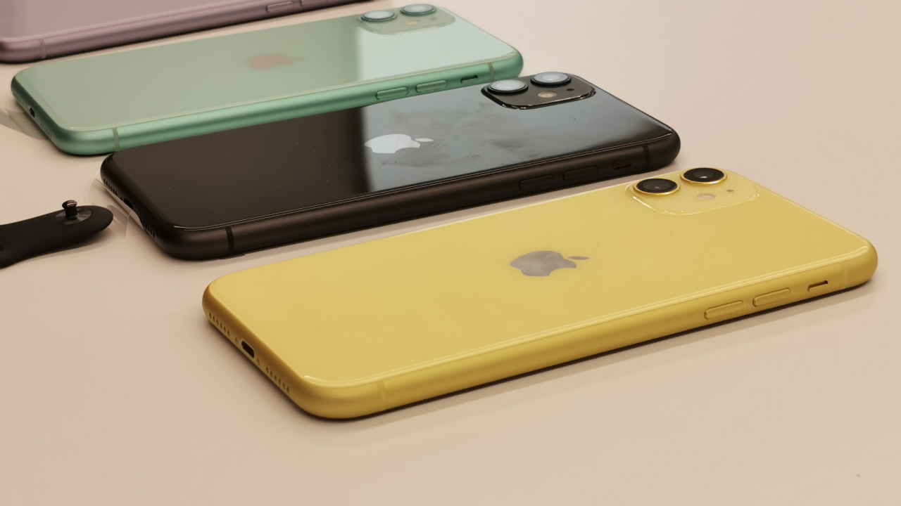 iPhone 11 și iPhone 11 Pro, lansate oficial în România