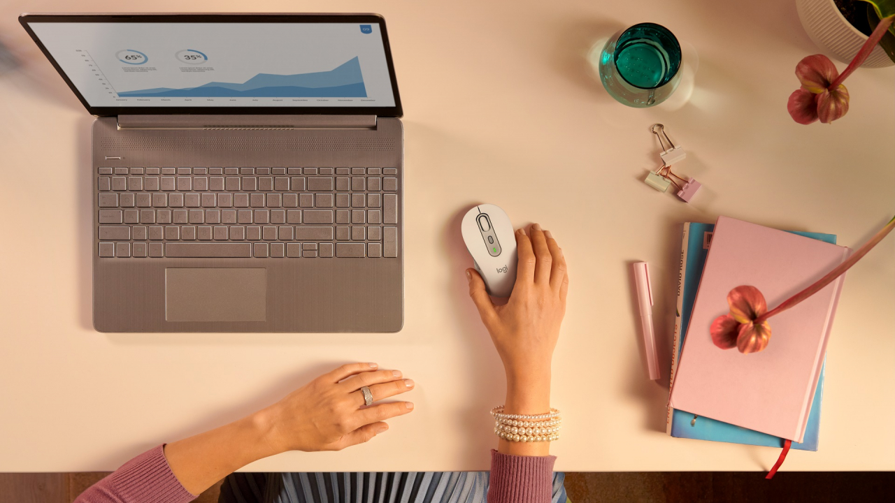 Logitech lansează mouse-ul de business wireless Signature M650