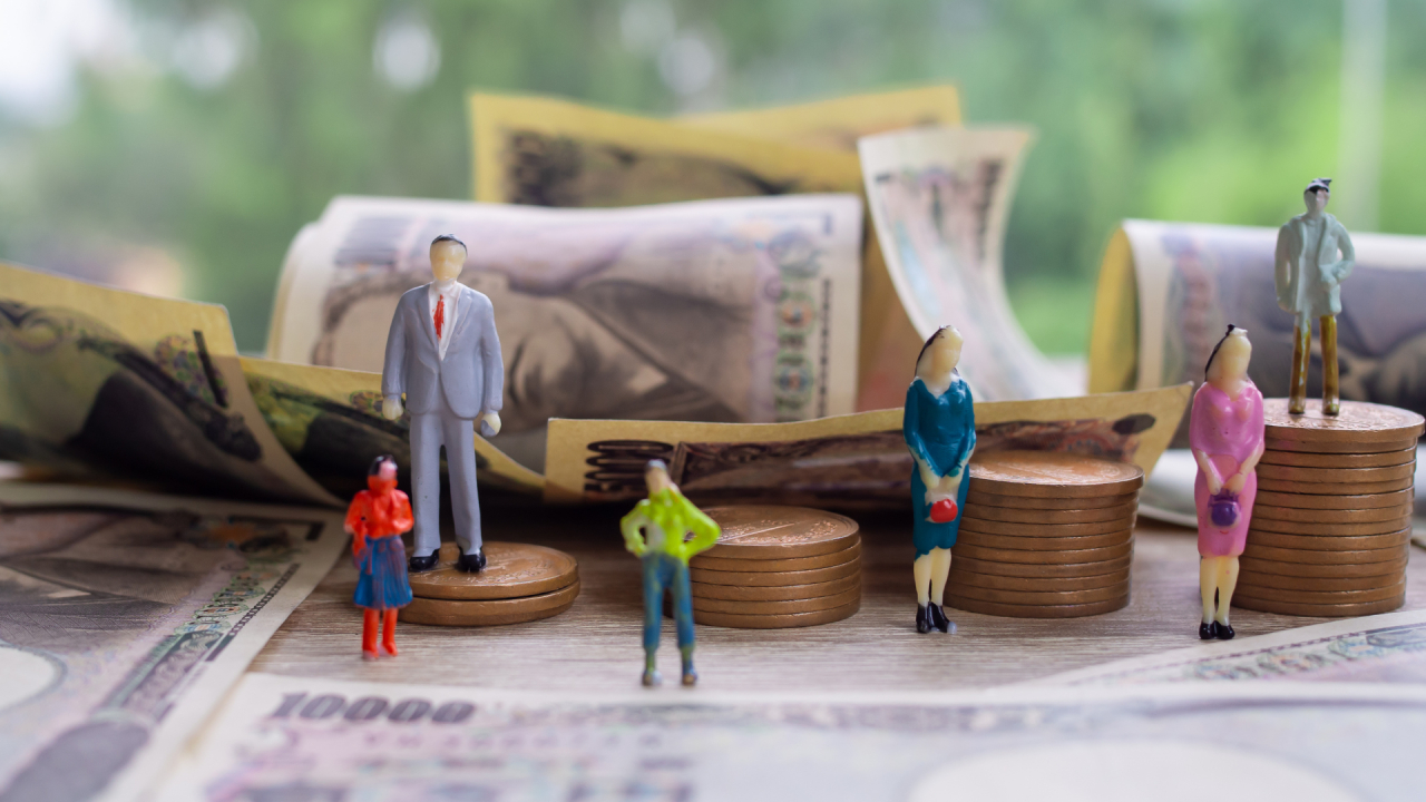 Care au fost cele mai mari și mici salarii în 2023. IT&energie, salarii maxime