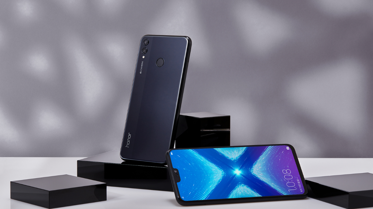 Honor 8X - smartphone ieftin și bun, viteză de top