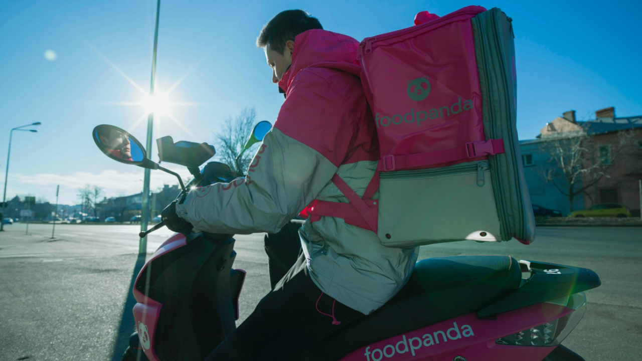 foodpanda România va livra rapid produse din hipermarketurile Auchan