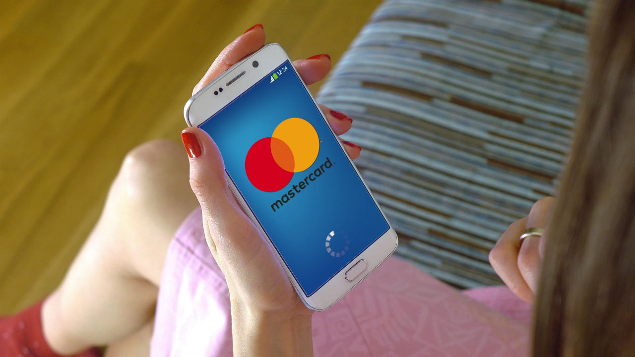 O nouă soluție de autentificare pentru clienții Mastercard
