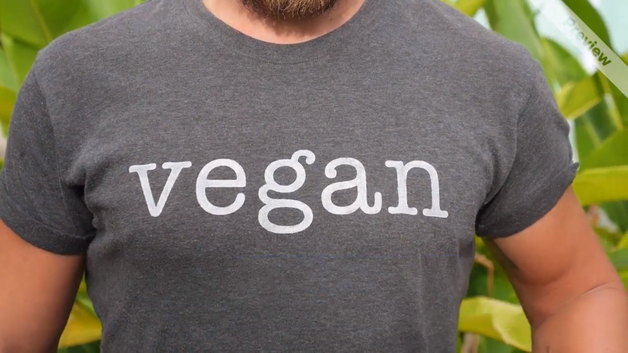 Remus Cernea devine antreprenor cu o afacere cu mâncare vegană