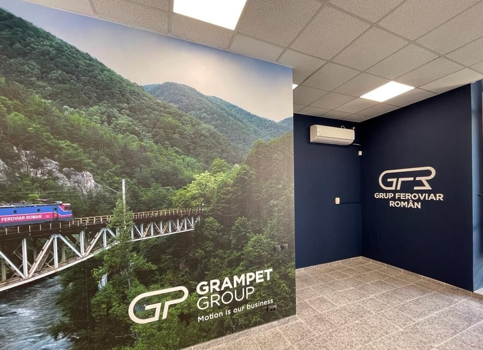 Laborator pentru Facultatea de Transporturi ca investiție a Grup Feroviar Român