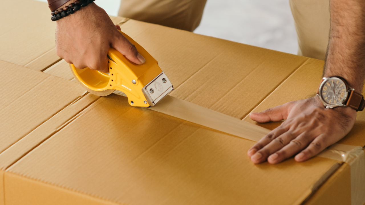 Simplify, serviciu de e-fulfillment pentru antreprenori