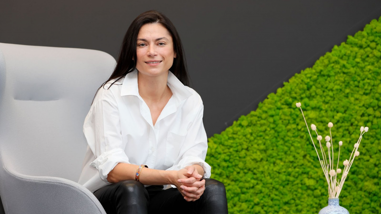 Românii de la FLOWX.AI, birou la Paris. Primul pas spre extindere în EMEA