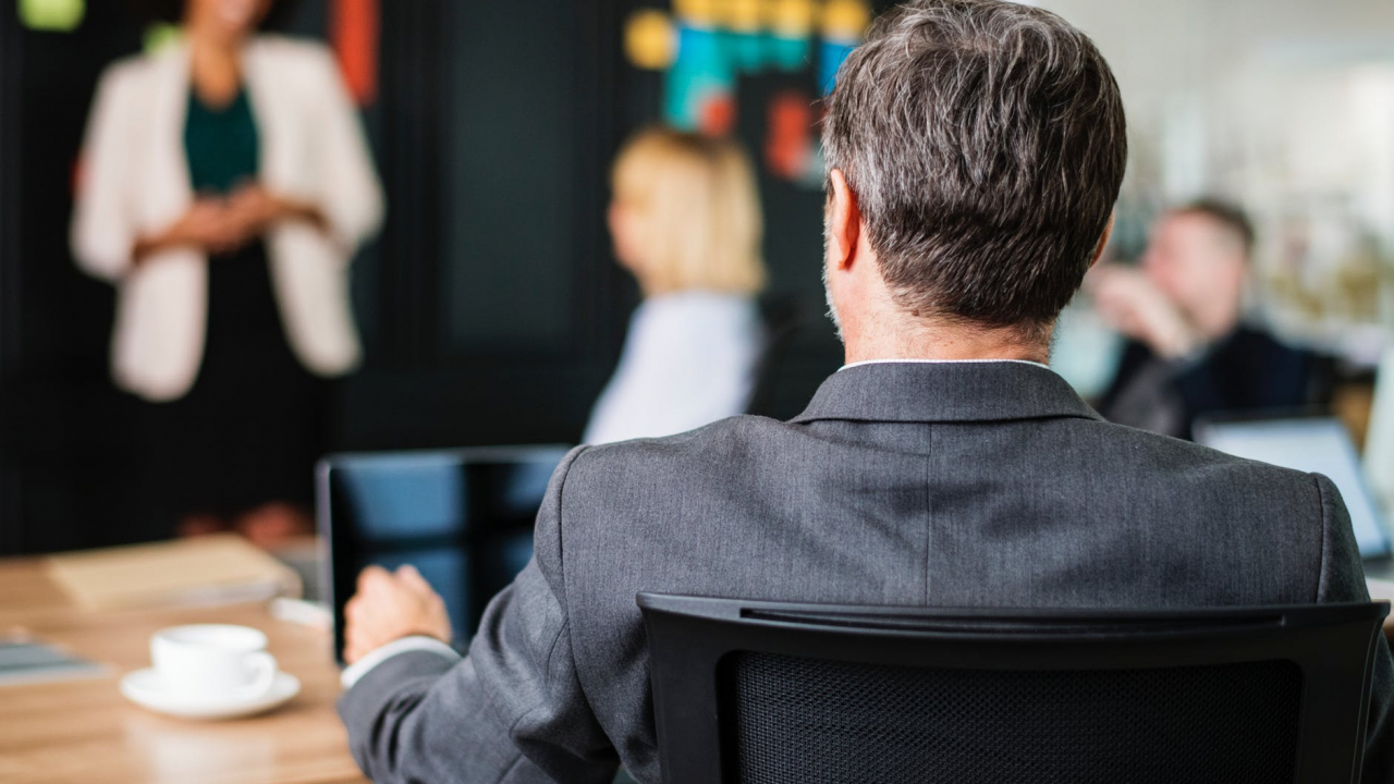 Ce este pitching-ul și când îl faci?