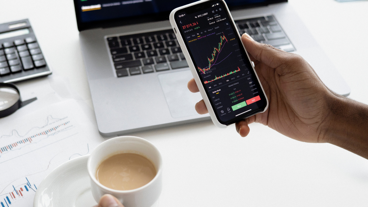 Cum au crescut fondurile speculative tradiționale care investesc în cripto