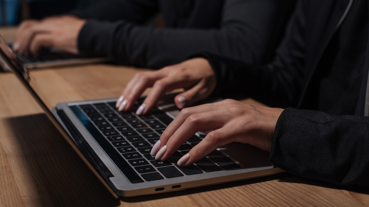 Cum să nu ți se fure datele de Black Friday 2018