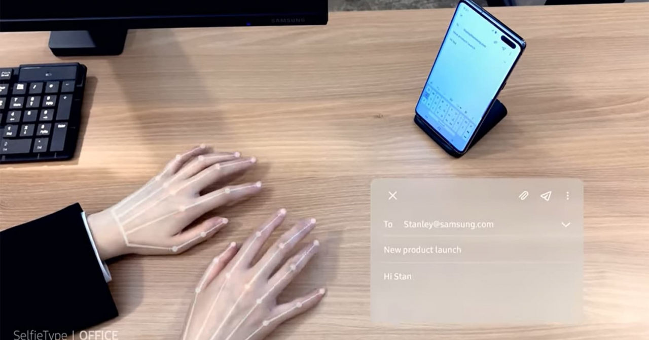 Samsung a creat o tastatură invizibilă pentru telefon și tabletă