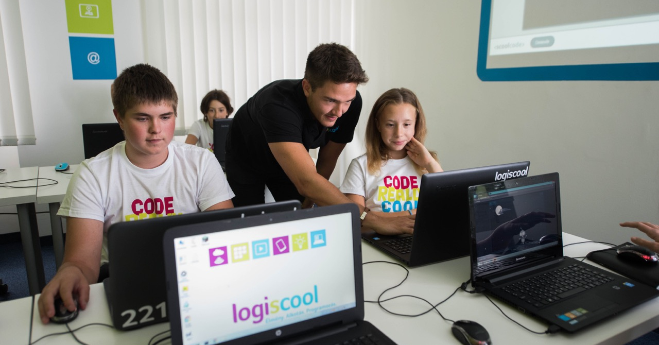 Școala de programare pentru copii - Logiscool vine la București