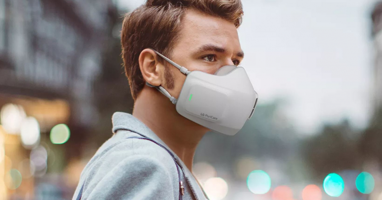 Această mască electronică de la LG e un purificator de aer purtabil