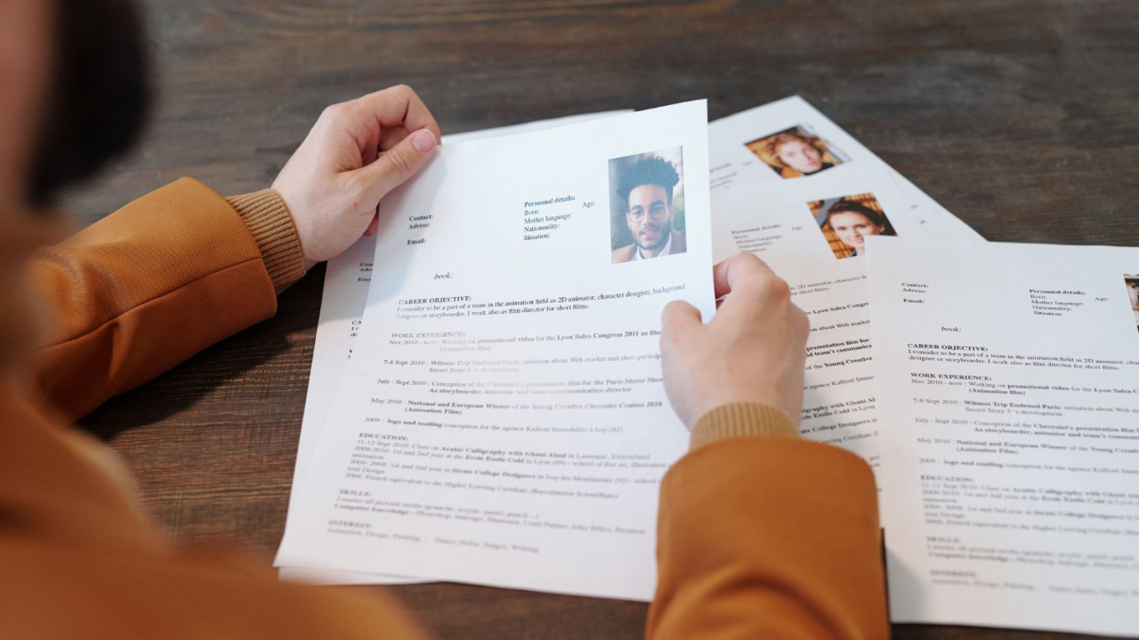 Tratează-ți CV-ul ca pe o prezentare: recrutorii au doar 7 secunde