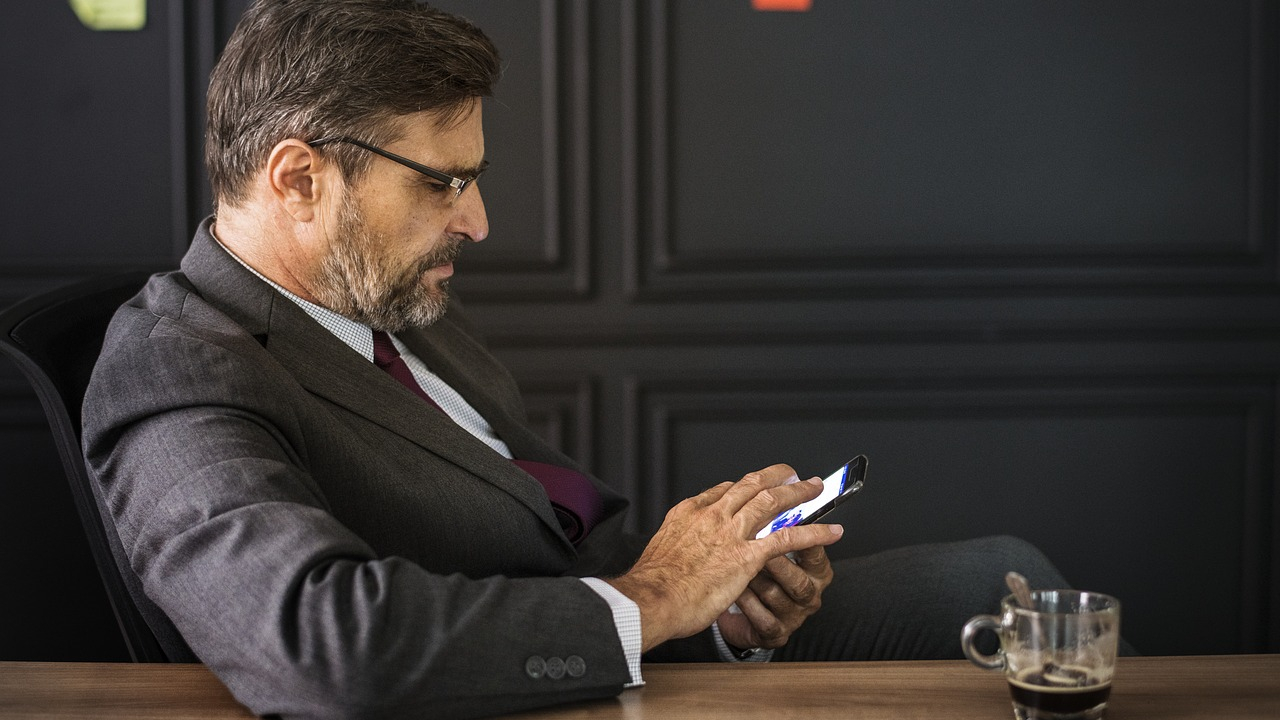 Samsung și Google colaborează pentru a omorî definitiv SMS-urile