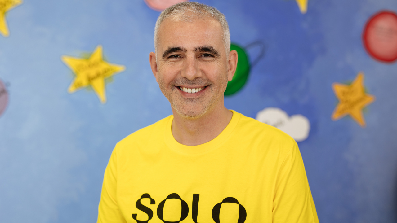 Bogdan Georgescu (ex-Bookster), relansează incubatorul non-tech Novel Ventures