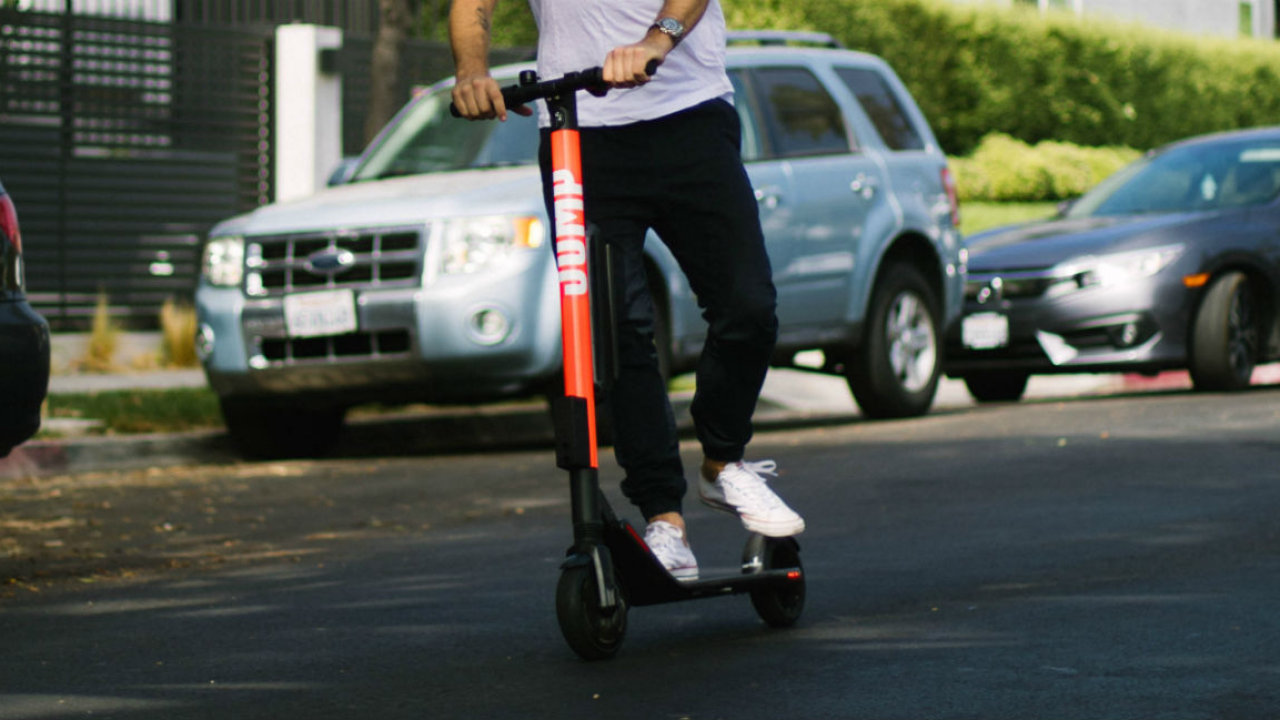 Uber lansează propriul serviciu de trotinete electrice