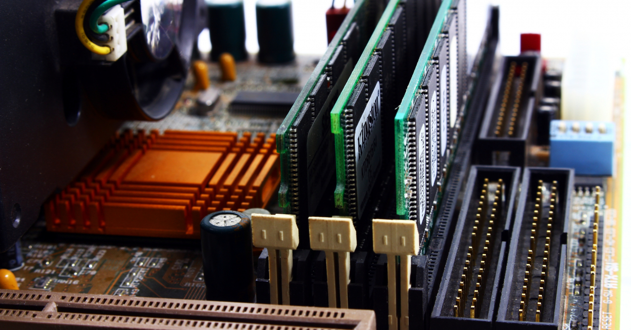 Kingston, primul producător de memorii DRAM DDR5 validate pentru platformele Intel