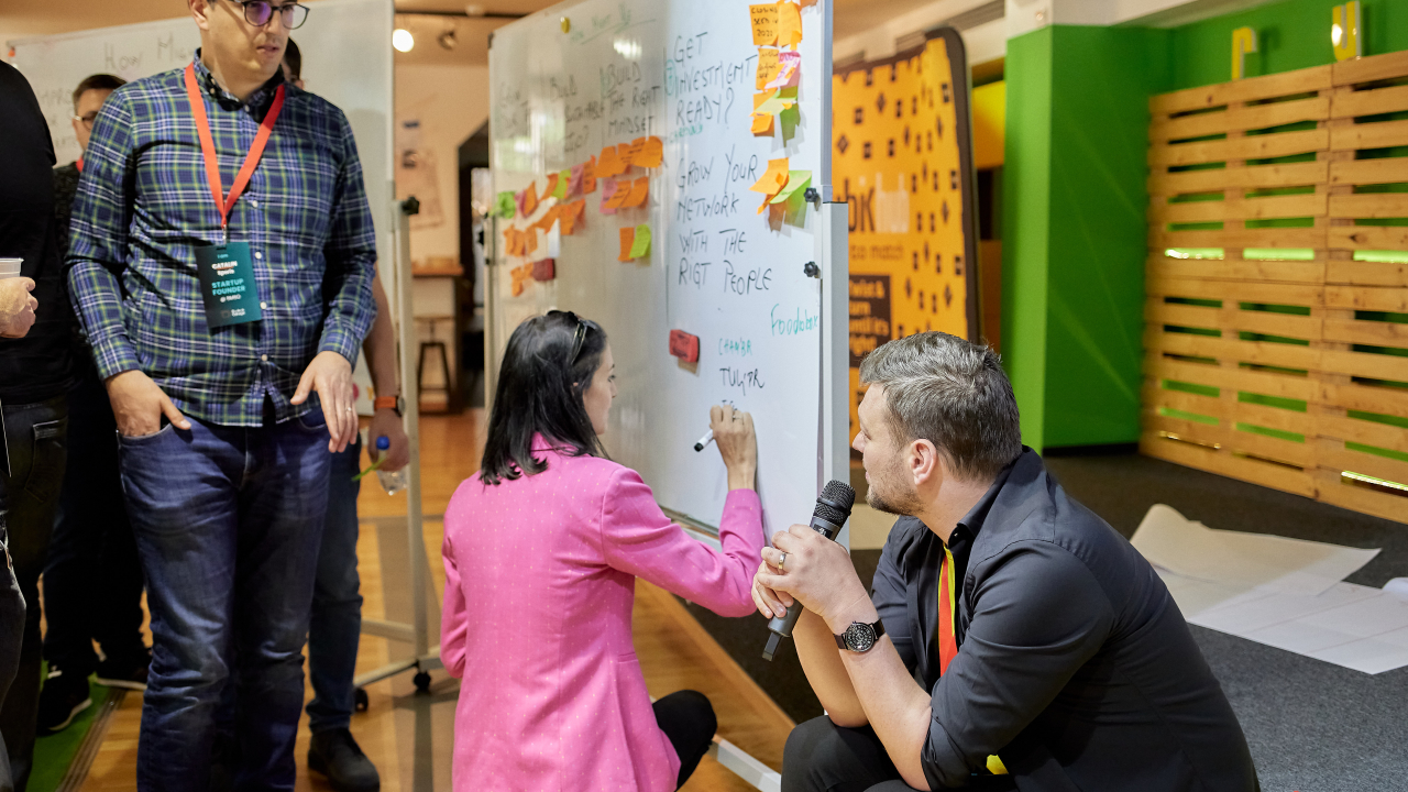 Oportunitățile Rubik Hub pentru startup-uri: începători sau cu destinația SUA